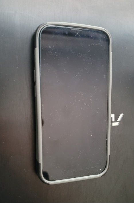 Apple iPhone 13, 256GB, Sim Unlocked Phone, iCloud - photo 3