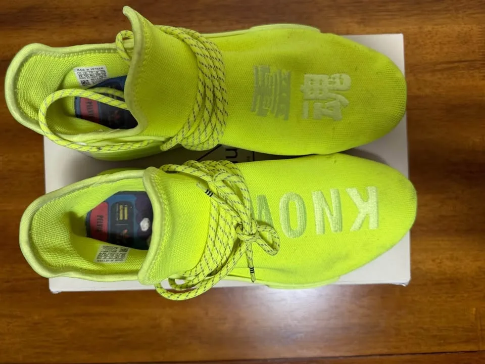 Adidas NMD HU NIHT image indicator(2)