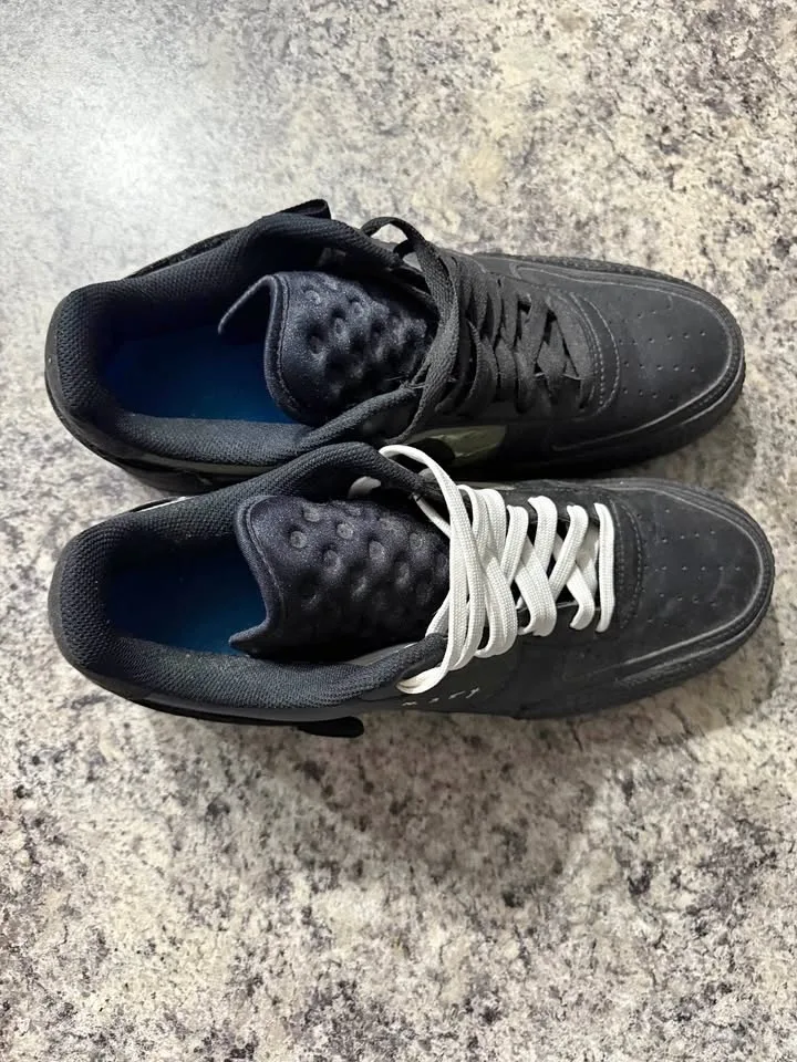 Air Force 1 Type “Black/Photo Blue”