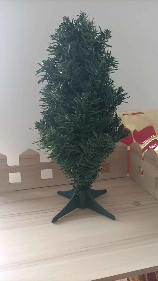 ‼️NEED GONE ASAP‼️ Small Desktop Christmas Tree image indicator(3)
