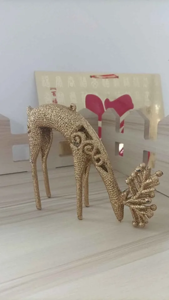 ‼️NEED GONE ASAP‼️Silver & Gold Glitter Reindeer - $5 FOR BOTH image indicator(3)