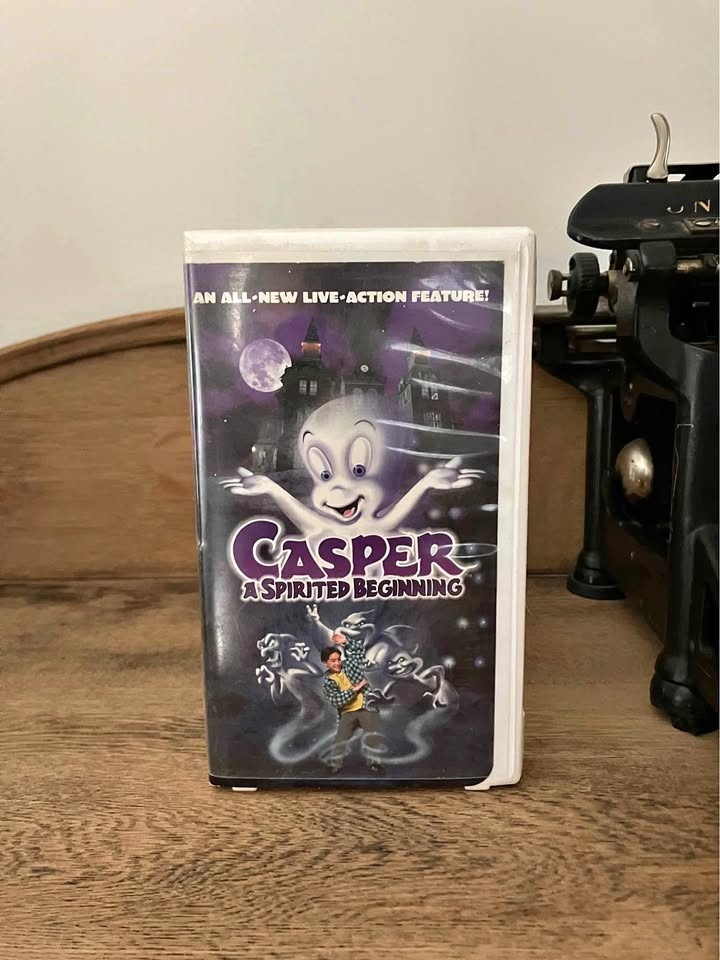 Casper: A Spirited Beginning VHS