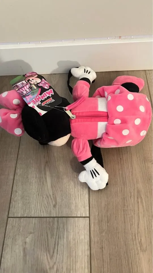 Brand New Minnie Mouse Plushie Coin Purse image indicator(3)
