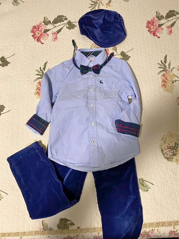 Gymboree Boys blue velvet set size 6