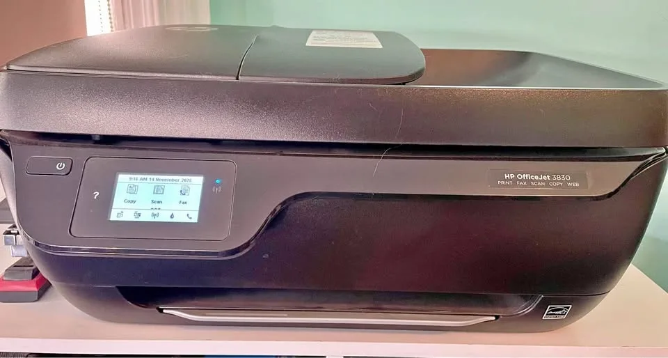 HP OfficeJet 3830 All-in-One