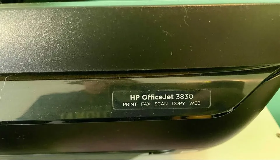 HP OfficeJet 3830 All-in-One image indicator(3)