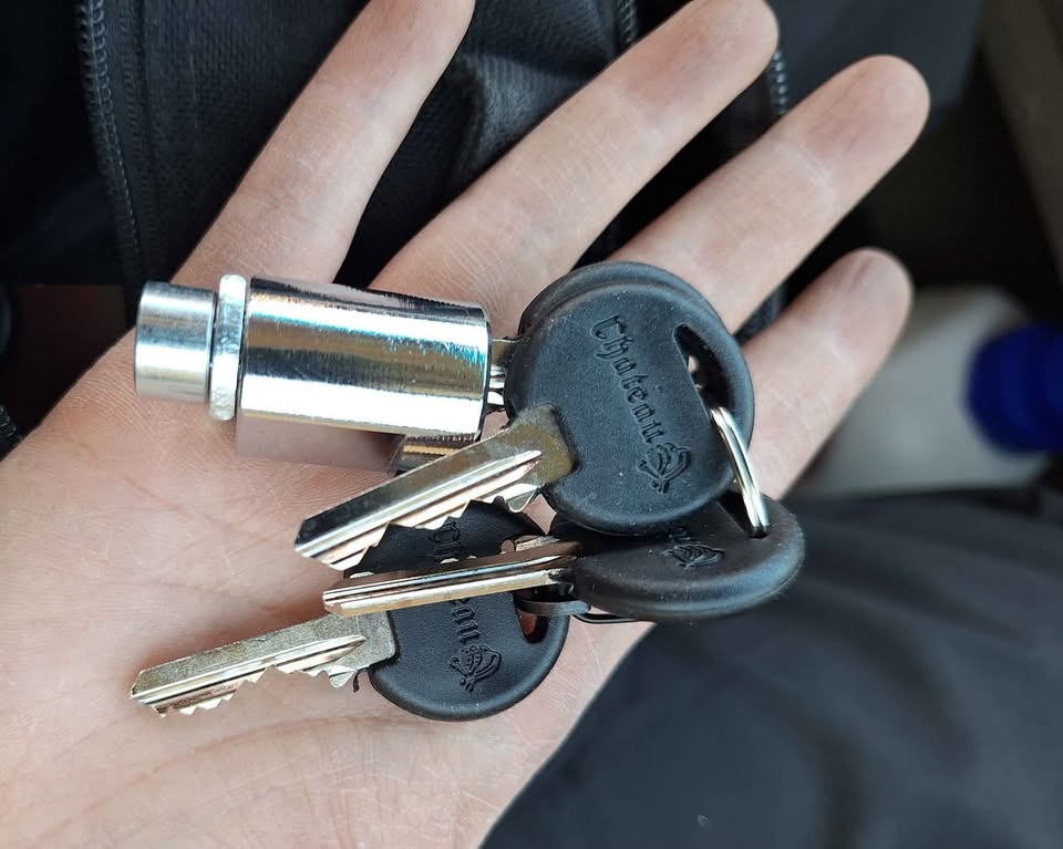 Cylinder storage lock Queens 11357 - photo 2