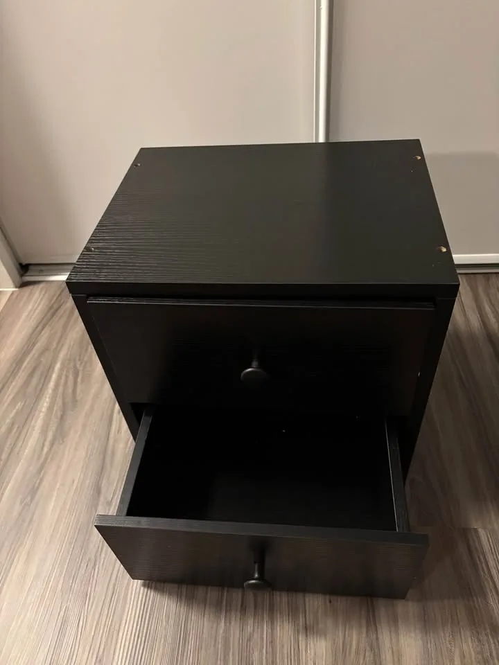 Night Stand with 5V/3A Fast Charging Station, Side Table image indicator(3)