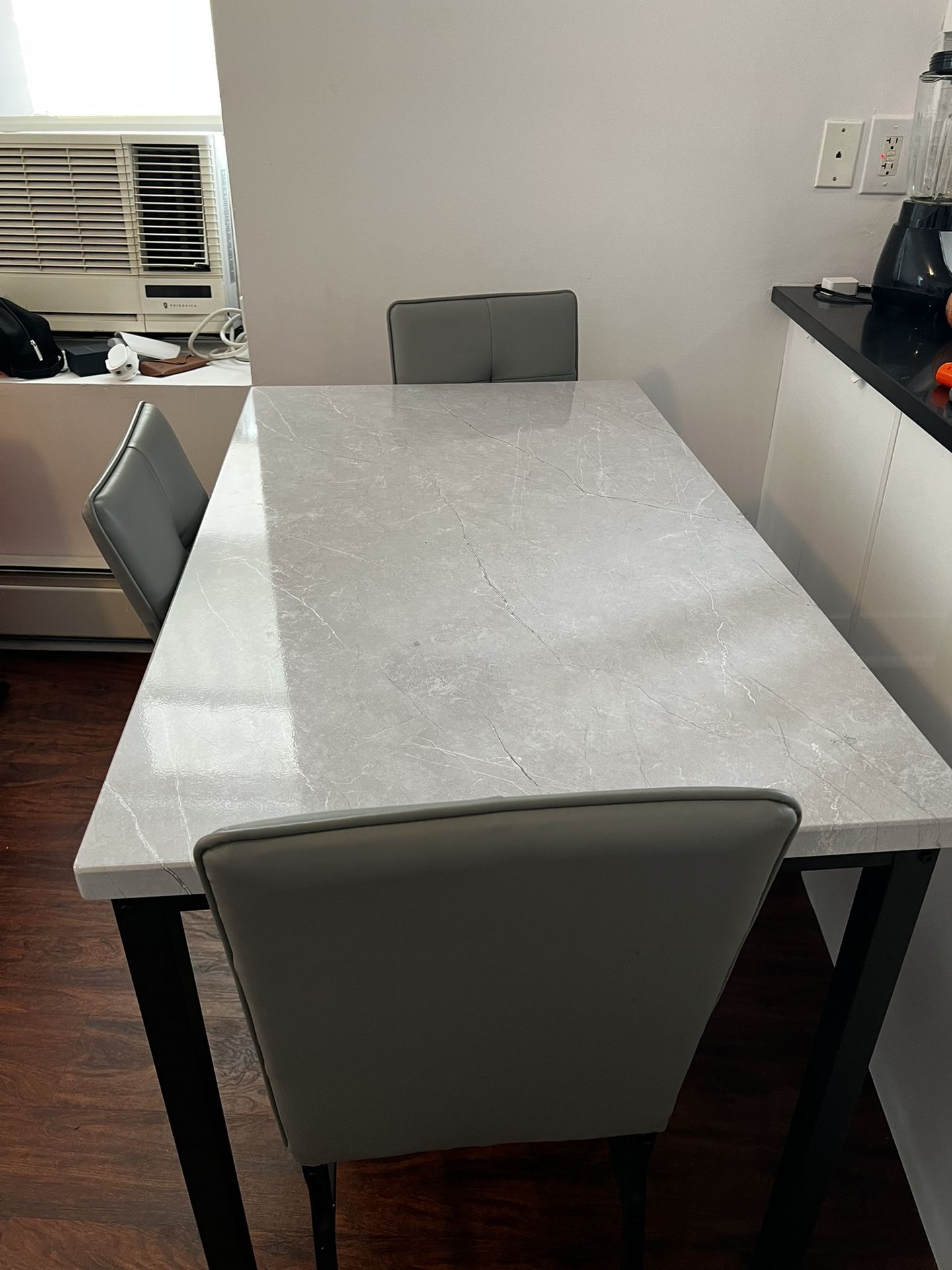 Hooseng Dining Table Set for 4 - photo 2