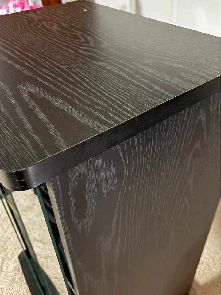 Record Cabinet with Glass Doors image indicator(7)