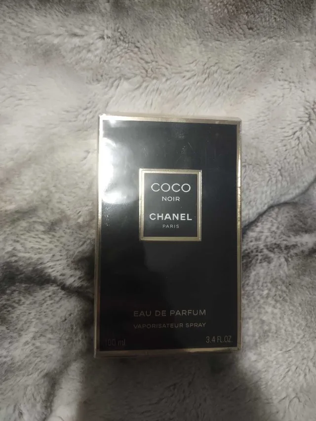 Chanel noir Sealed 100ml