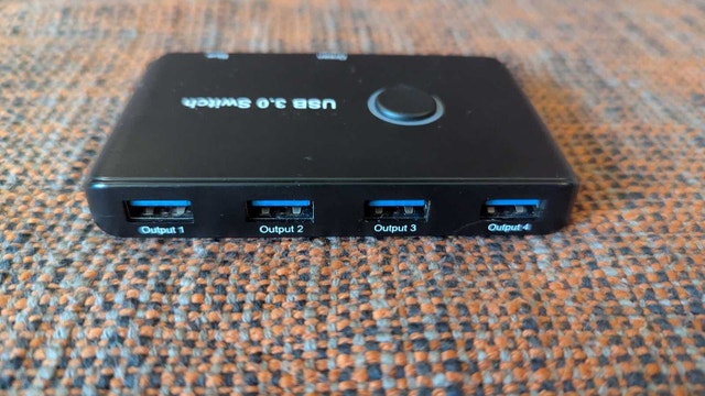 ABLEWE USB 3.0 Switch - photo 3