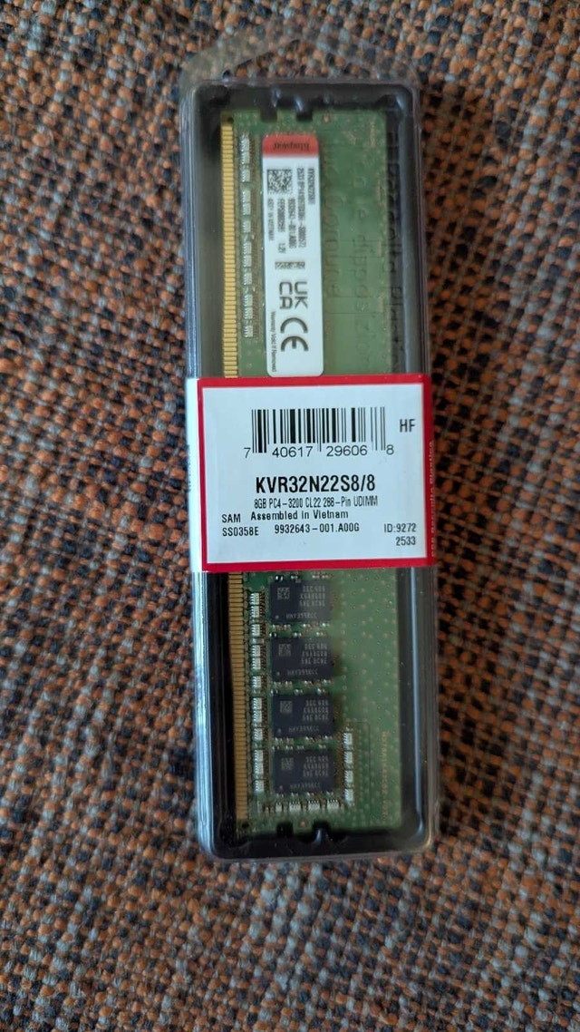 Kingston 8GB DDR4 3200 Desktop RAM KVR32N22S8/8
