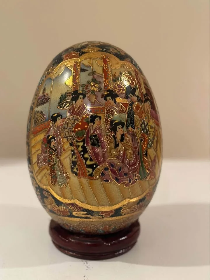 SATSUMA 8” Hand Painted Egg Geisha Design image indicator(8)