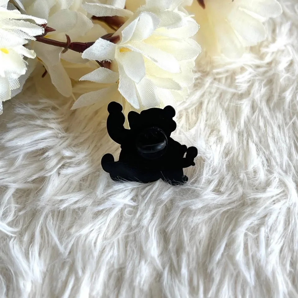 Winnie the Pooh & Piglet Enamel Pin #11 image indicator(2)