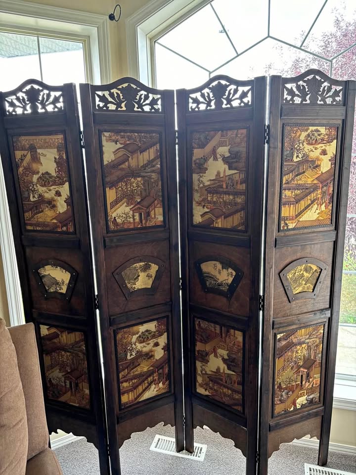 Antique Authentic Japanese Hand-carved Screen