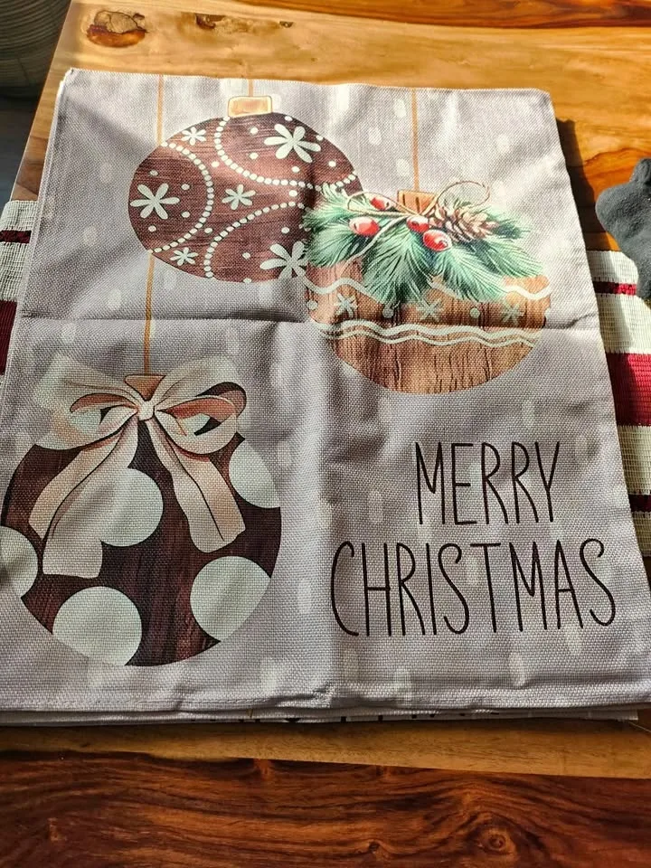 Festive Holiday Decor 24x20 Dining Seat Cover