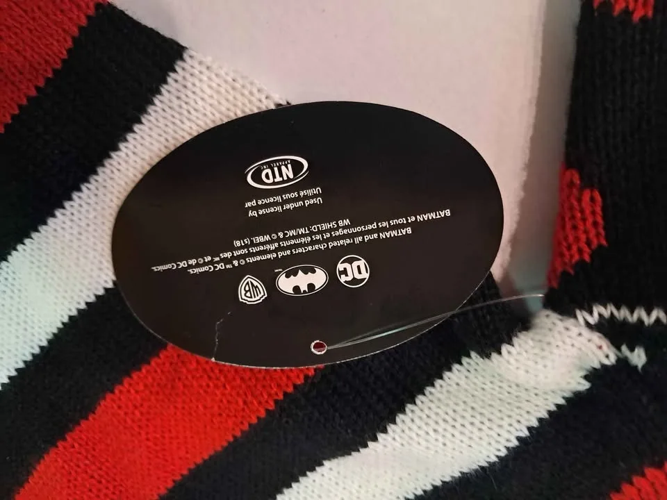 Ugly batman christmas sweater image indicator(7)