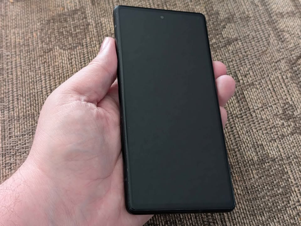 Google Pixel 6a - 128 GB - UNLOCKED - photo 4