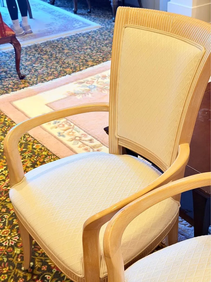 Vintage Furniture-Cream Vintage Chair