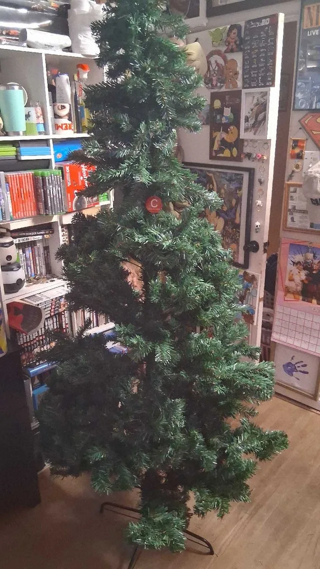 6 ft christmas tree with stand bag and lights