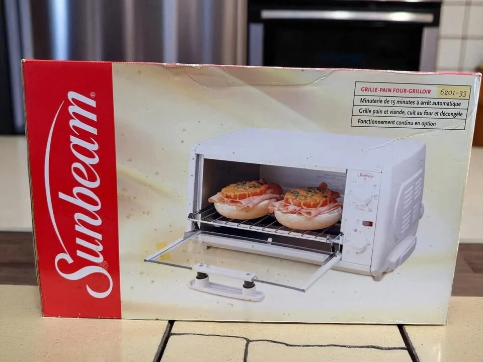 Sunbeam Toaster Oven Grill Kitchen Appliance image indicator(3)