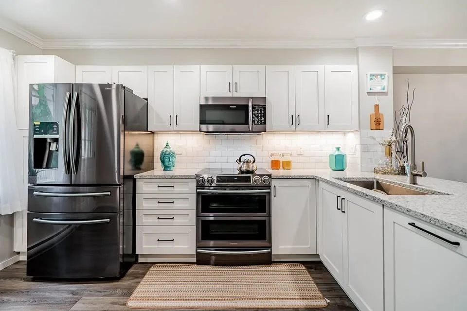 1 Bed 1 Bath - Townhouse image indicator(5)