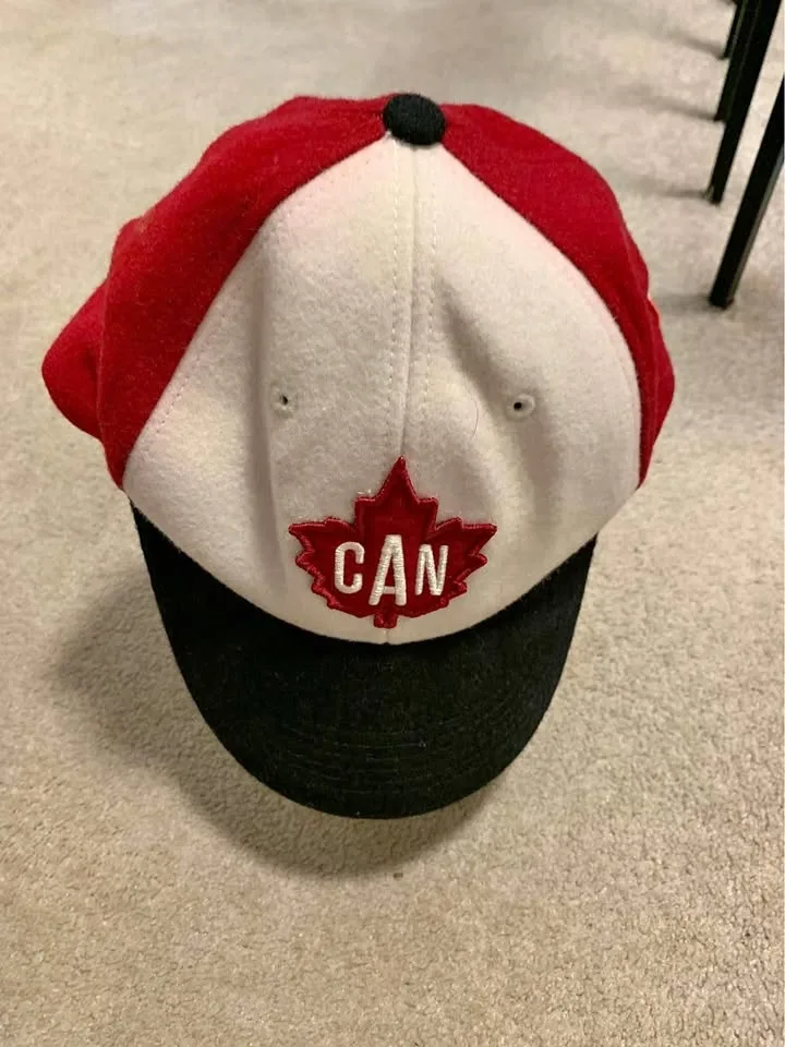 Vintage Canada hat
