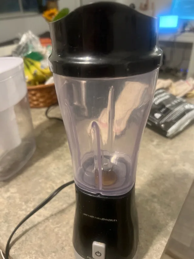 Hamilton Blender