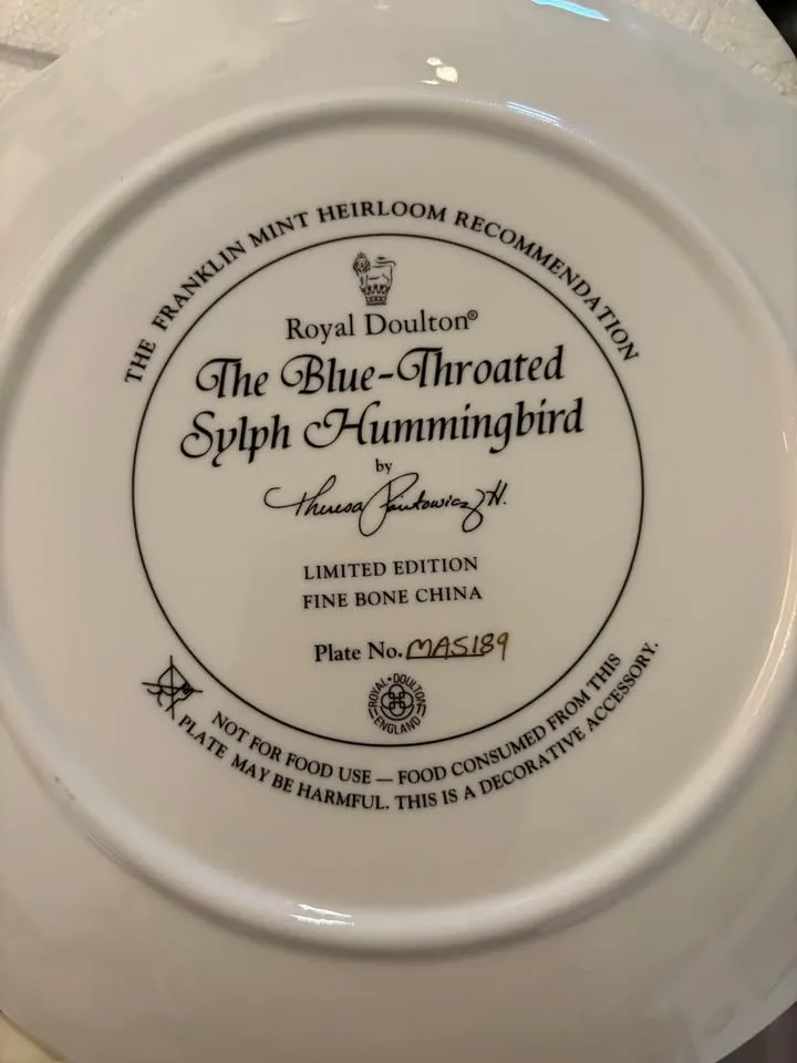 Royal Doulton Hummingbird Plates - 12 Total image indicator(10)