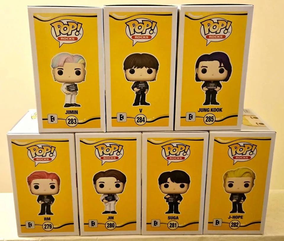 BTS (Butter Funko Pop Set) image indicator(4)
