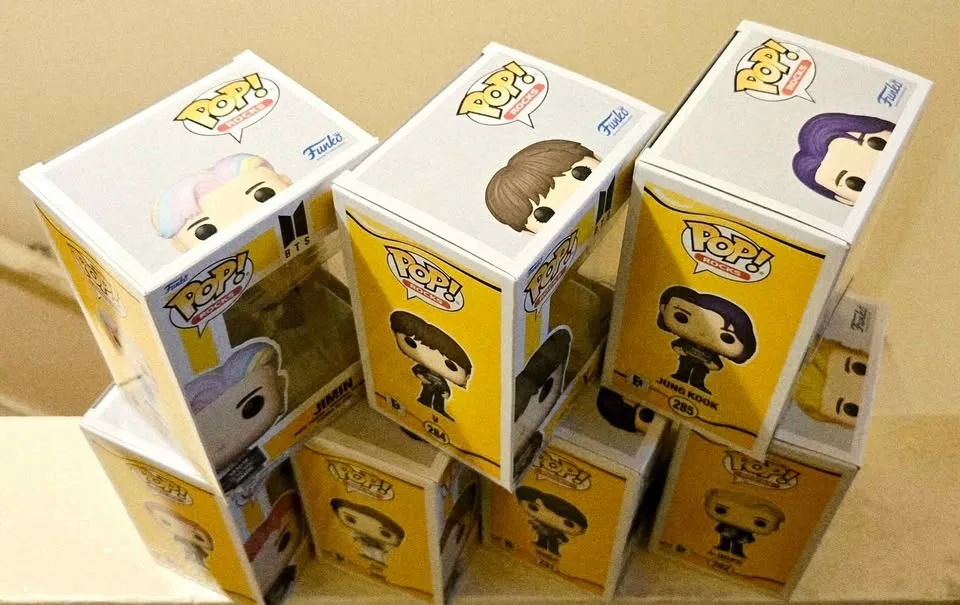 BTS (Butter Funko Pop Set) image indicator(7)