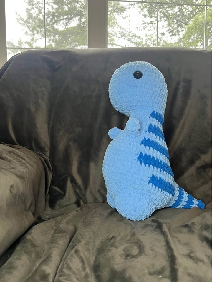 Handmade crochet blue dinosaur toy - photo 2