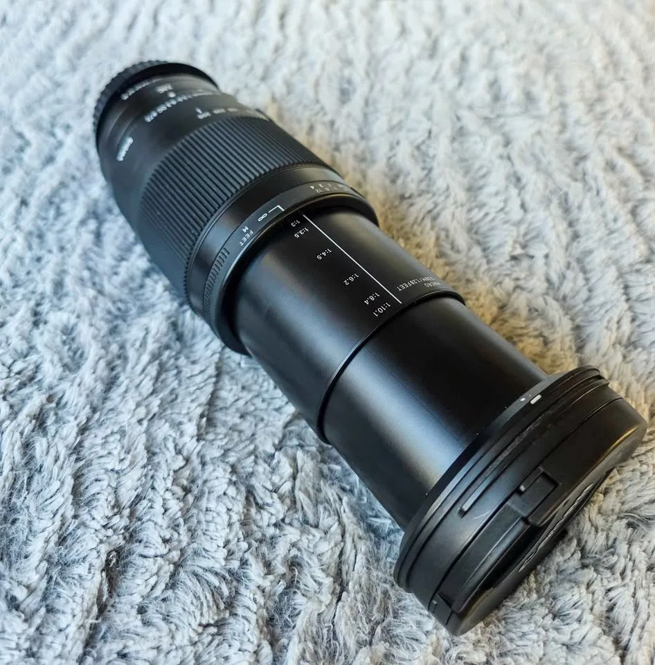 Canon EOS M50 - Complete Creator Bundle! image indicator(5)