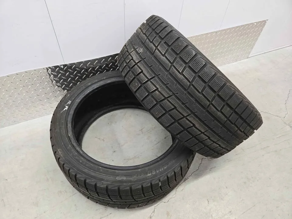 245/40R18- Yokohama Ice Guard Winter tires image indicator(7)