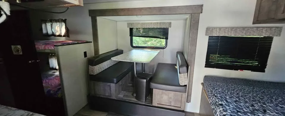 2020 K-Z Sportsmen image indicator(7)