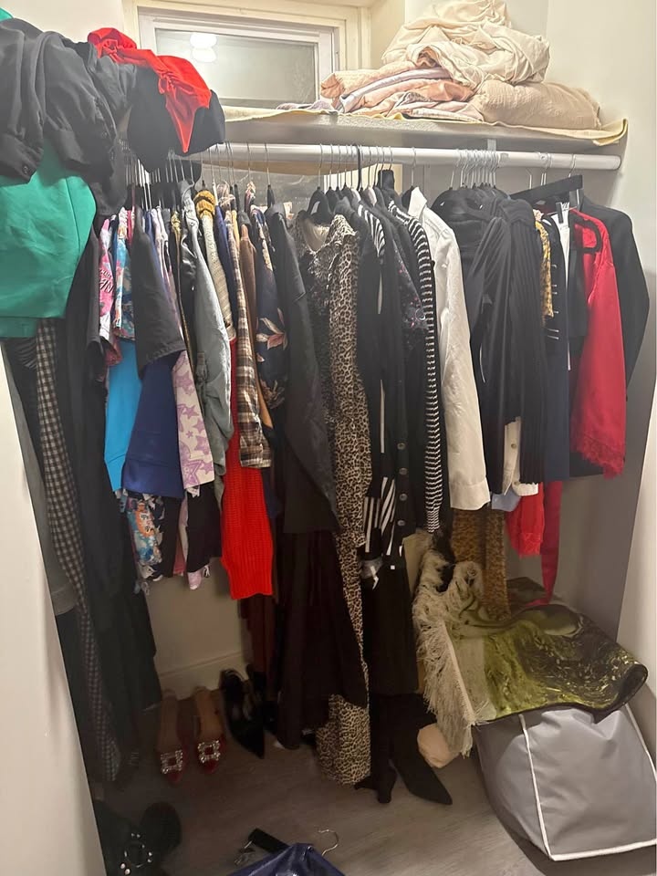 Women’s clothes