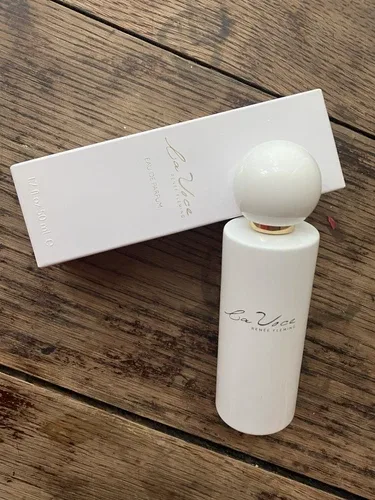 La Voce by Renée Fleming (Eau de Parfum) 1.7 OZ- New