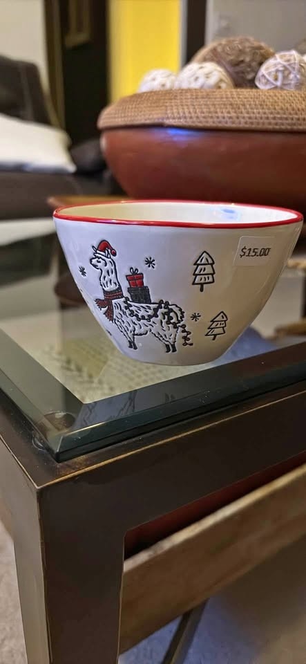 Small Christmas bowl