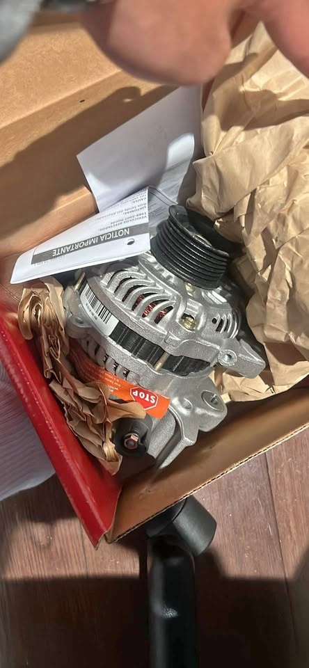 Honda civic Alternator