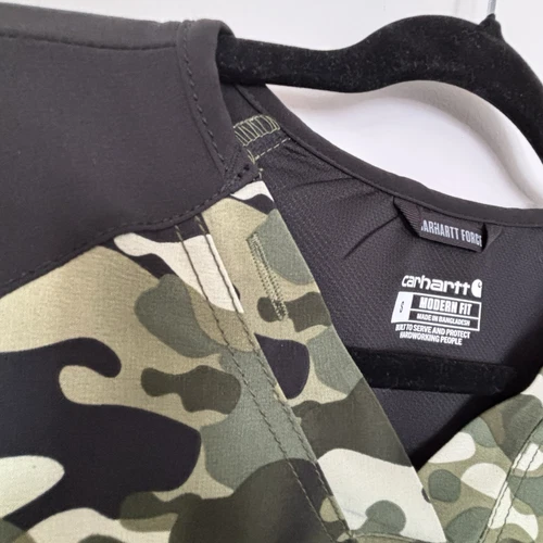 Carhartt Force Camo V-neck Scrub Shirt - Small - photo 4
