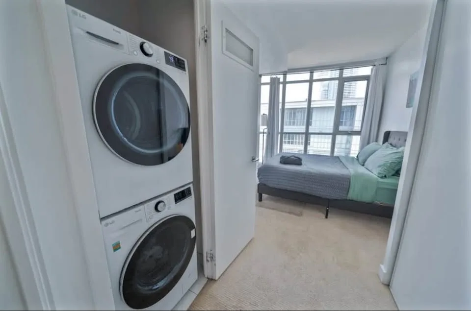 2 Beds 1 Bath - Apartment image indicator(9)