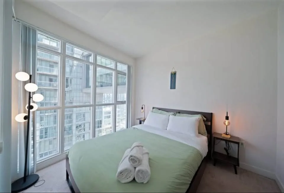 2 Beds 1 Bath - Apartment