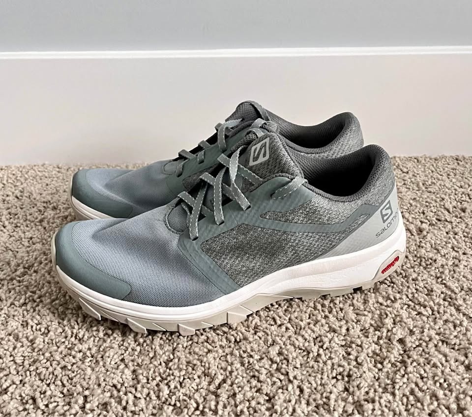 Salomon Outbound Trail Hiking Shoes Sneakers - 9.5