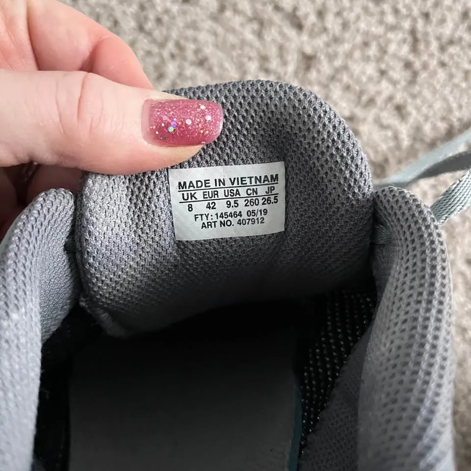 Salomon Outbound Trail Hiking Shoes Sneakers - 9.5 image indicator(4)