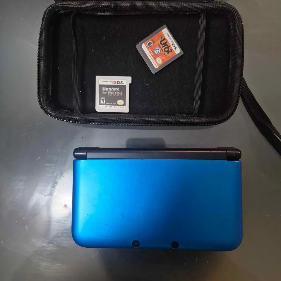 3ds xl handheld gaming system bundles, comes with games , stick image indicator(3)