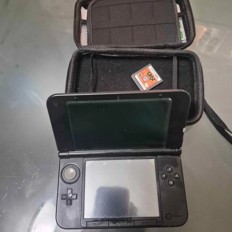 3ds xl handheld gaming system bundles, comes with games , stick image indicator(6)