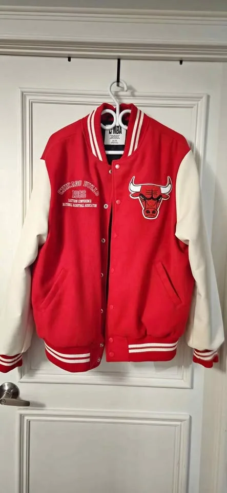 Red Chicago Bulls Varsity Jacket Size XL