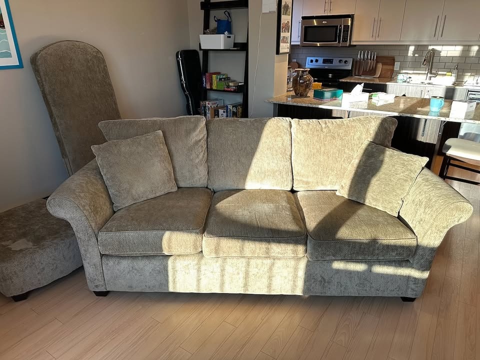 Urban Barn Sectional Sofa - photo 2