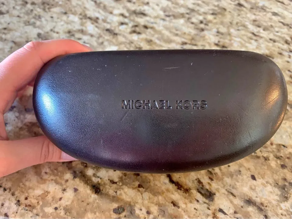MK case and shades thumbnail
